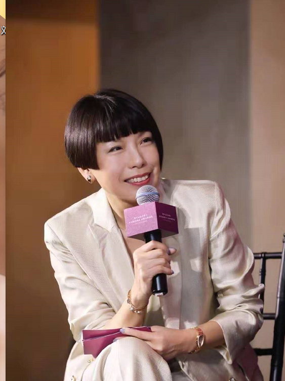 voguefilm|VogueFilm电影盛典历年大合照，周迅年年紧挨主编张宇稳居c位