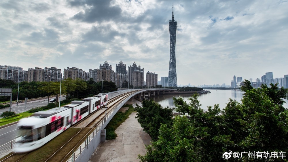 广州珠江有轨电车图片