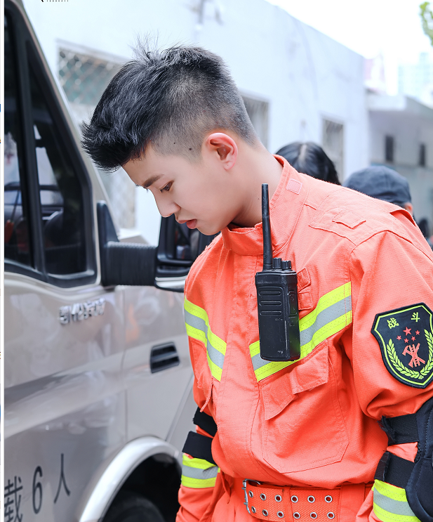 蓝焰突击预约快半年了至今一百多家官博齐宣传热度渐升