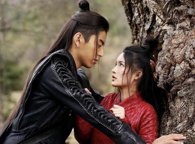 狼殿下开播李沁王大陆肖战上演虐恋双发髻造型可爱美萌