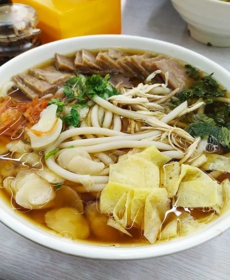 鸡鸭和乐朝天锅潍县萝卜景芝三页饼寿光虎头鸡高密炉包临朐全羊潍坊
