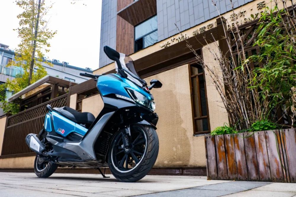 至简之选阅人间烟火2020款赛科龙rt3智慧版用车记