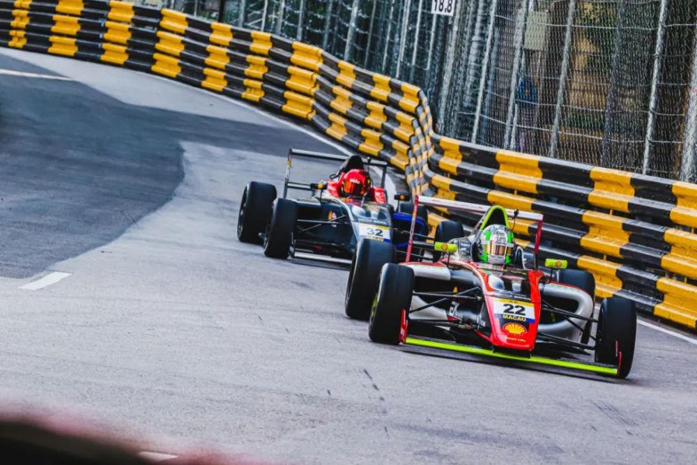 图集丨澳门格兰披治四级方程式大赛周五精彩