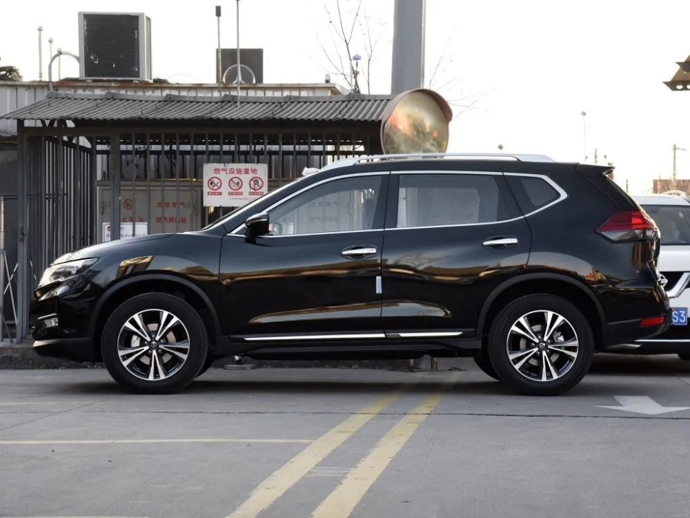 看品牌更要讲实用这3款20万级日系suv空间大配置高