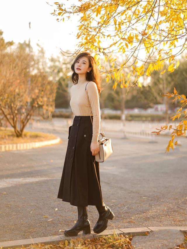 30岁女人职场轻熟风穿搭示范,干练不失优雅气质,照着穿就对了_腾讯