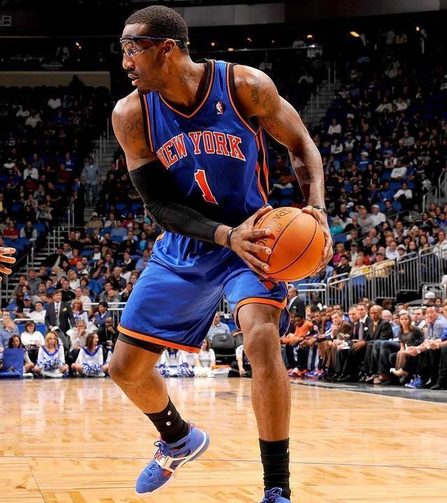 *** photo @tmz @kevin