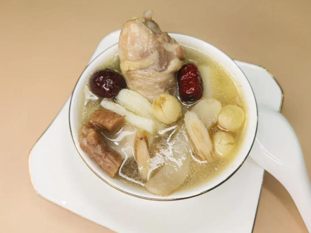 冬天不吃肉也要喝汤 3道极致汤品给家人 降温干燥不用怕 腾讯新闻