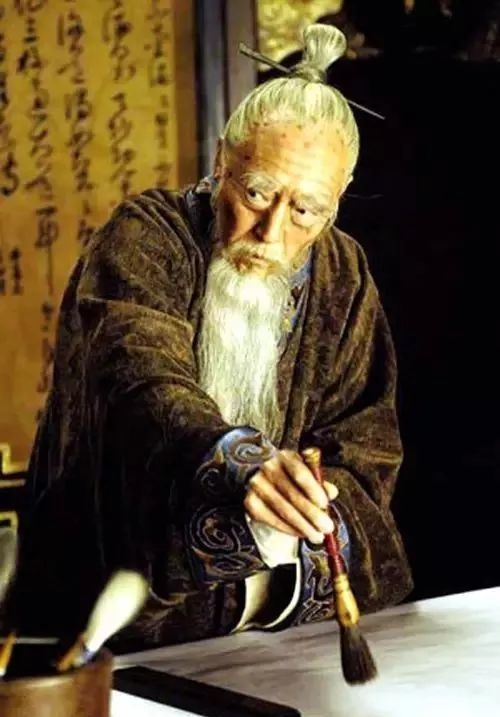 北方人的早餐就是霸气,牛肉胡辣汤教程竟出自严嵩,快来唤醒味蕾