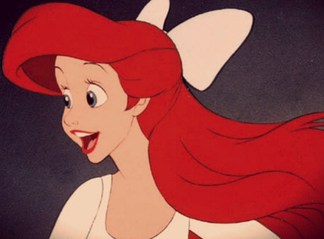 而她就是那个高高在上的王者,面对孩子这种玛丽苏情结,家长们便开始