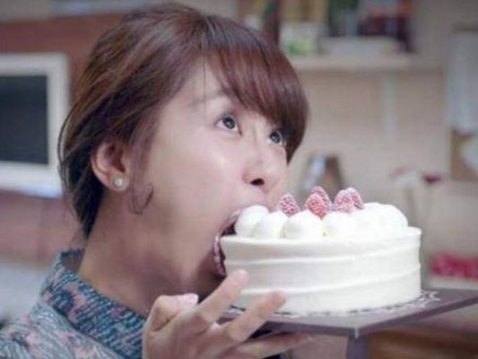 全球最美女明星排名_[e公司直播]交银国际洪排名排名:疫情全球蔓延,投资者如(2)