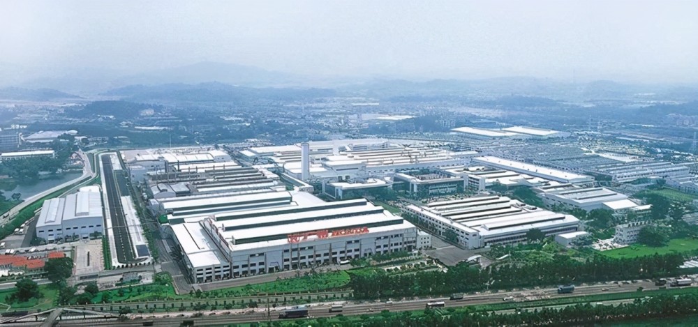 当大众,丰田都还没有涉及纯电动suv量产计划的时候,广汽本田与东风