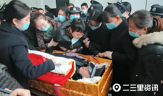 张周亮,男,1984年12月出生,生前系渭南市公安局临