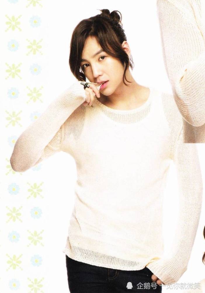 张根硕近照曝光,嘴角法令纹明显,瘦身成功颜值却难回巅峰_腾讯新闻