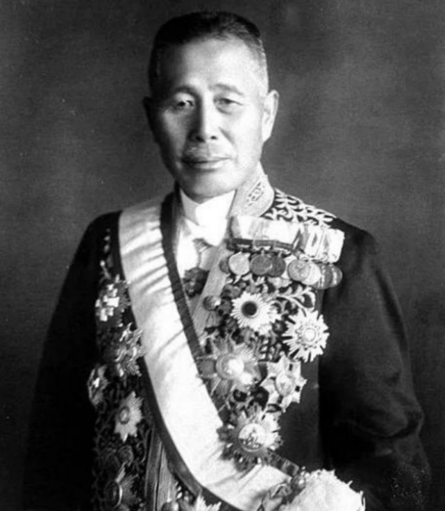 张作霖被日本人暗杀了,为何裕仁天皇大怒,撤销了这两人职位