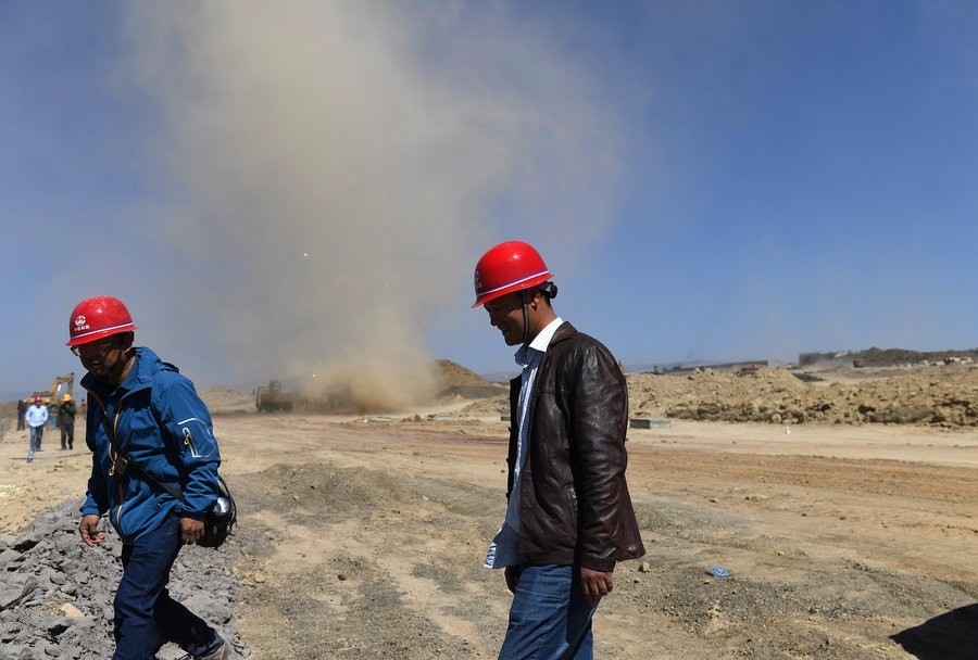 非洲生活条件艰苦,为什么很多中国人愿意留下?