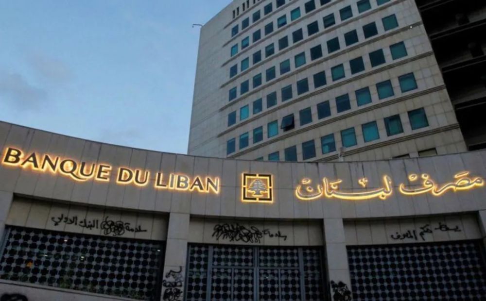 伊拉克军方:四枚火箭弹击中了美国大使馆所在地