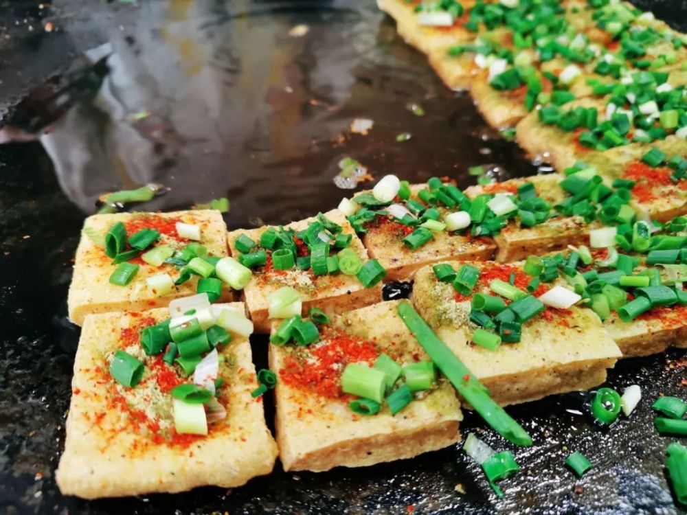 【图说仪陇】仪陇的路边摊美食,你吃过几家?_腾讯新闻