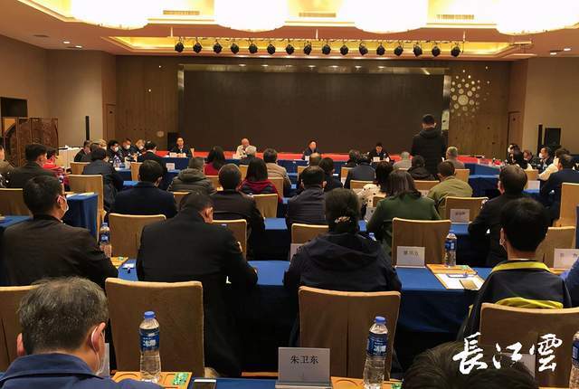 【腾讯网】向他们致敬！湖北101名全国劳模和先进工作者将赴京接受表彰手机腾讯网下载专区,qq腾讯网怎么关闭,致敬一般怎么用,向什么致敬,我要向他们致敬