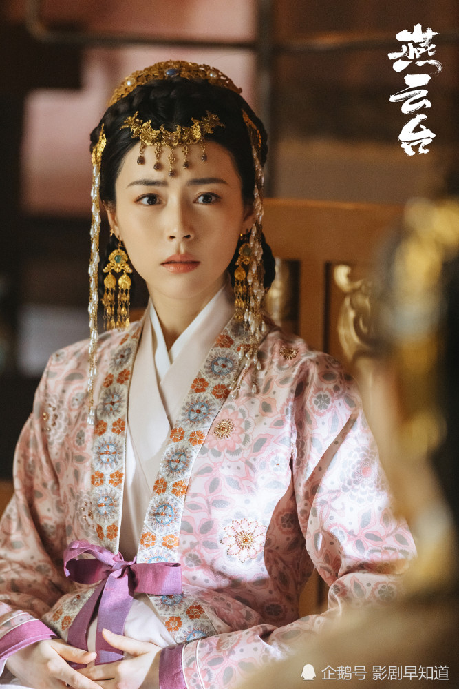 《燕云台》乌骨里并非傻白甜,后宅中的"聪明人",更懂男权社会