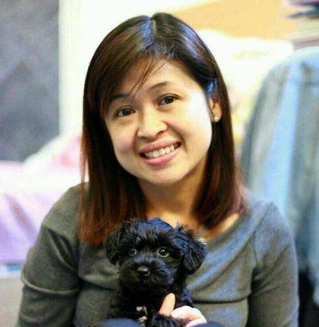 小小的年纪三观都不成熟,没有旁人的引导很容易走歪,就如关佩琳.