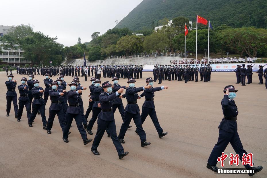 香港警察学院举行结业典礼