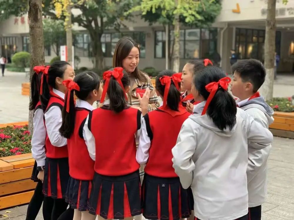 2020年小学教育发展论坛成功举办丨走进谢家湾小学,看学习方式创新