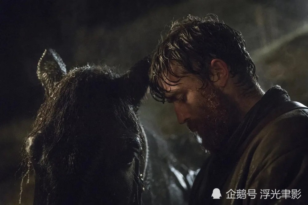 电影《黑色1847》剧照费你要为家人报仇,他没有开枪杀了汉那,消失在