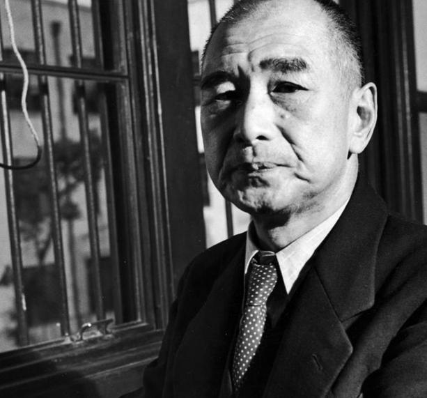 岛田繁太郎在1932年的淞沪抗战时,就是日本海军的第3舰队参谋长,上海