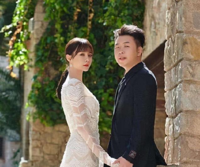 沈梦辰节目自曝前男友行为两手机防前男友谈到海涛却满脸幸福