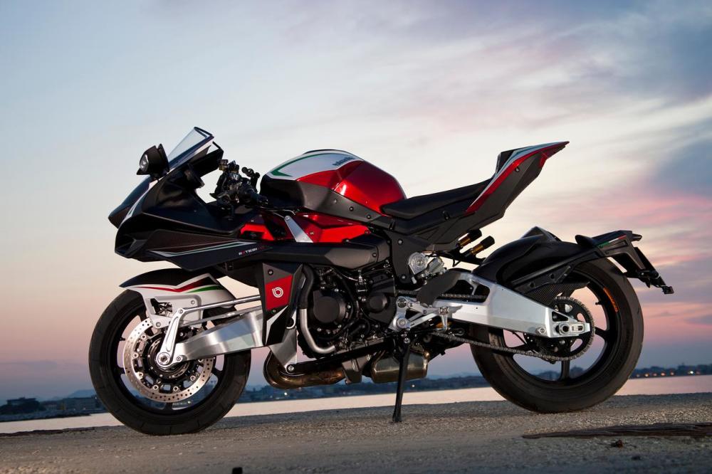 全球限量250台比摩塔tesih2日本上市售价55万人民币