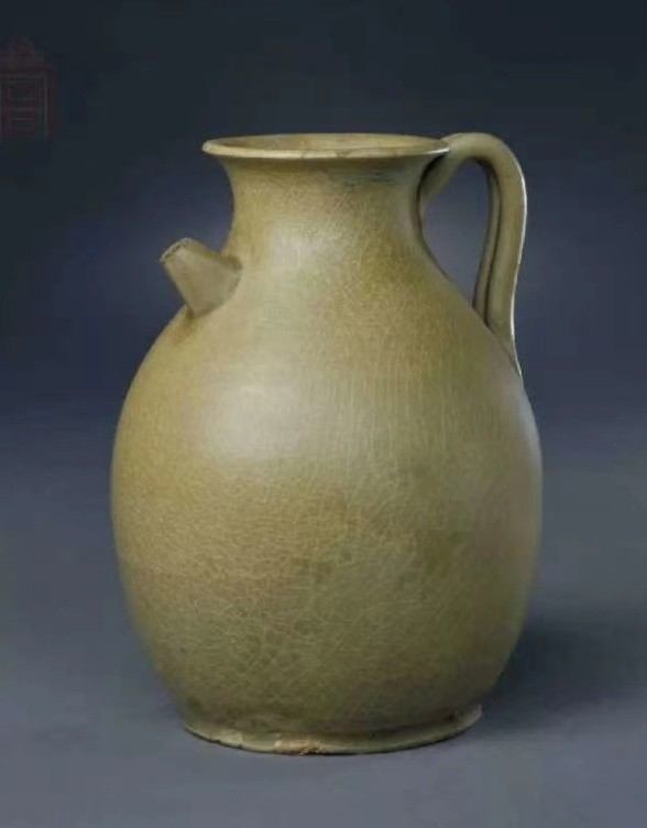 大型 中国古玩 極上 龍泉窯 青磁 陽刻饕餮紋様 花瓶 唐木台付 約30cm