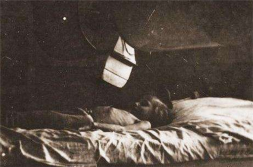 最后,燕志云被判了7年有期徒刑,可是她对苏丽的恨,却一天都没有减少过