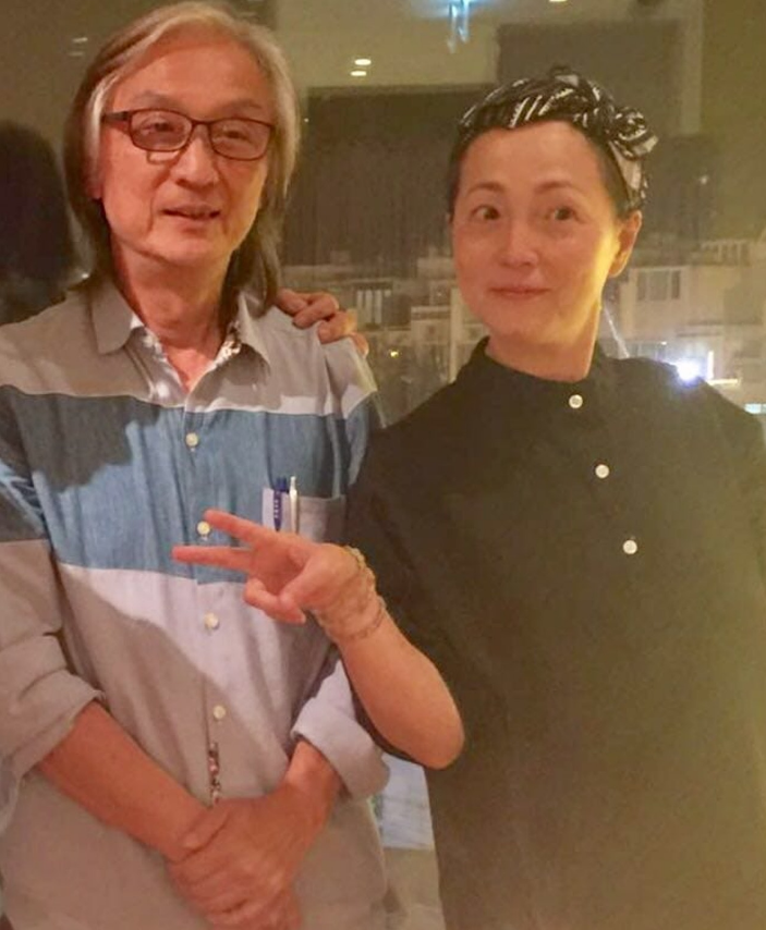 57岁苑琼丹罕谈16年丁克婚姻后悔没生小孩但心甘情愿为老公操劳