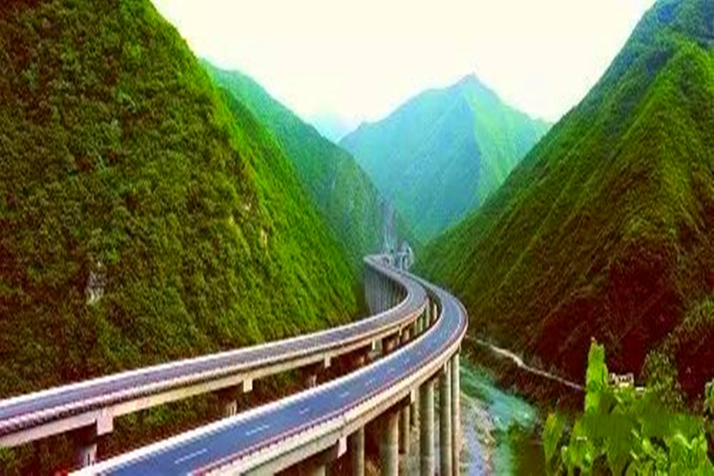 陕西一条高速通车倒计时,全长474公里,助力岚皋县发展