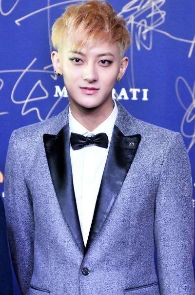 黄子韬,这个富二代有点"怂"