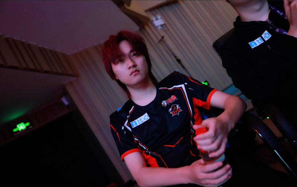 dyggiao哥屡立奇功!qg是否会后悔将冠军打野选手"拱手相让"?