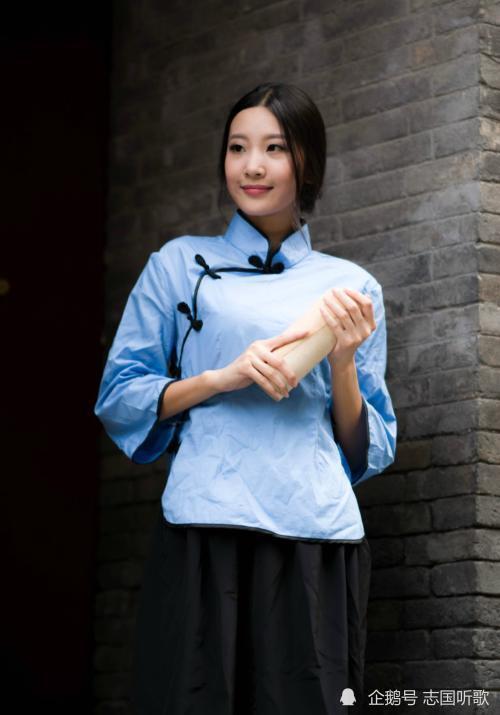 钱秀芬是当时不可多得的美女,与庾恩旸的结合也算得上是郎才女貌.