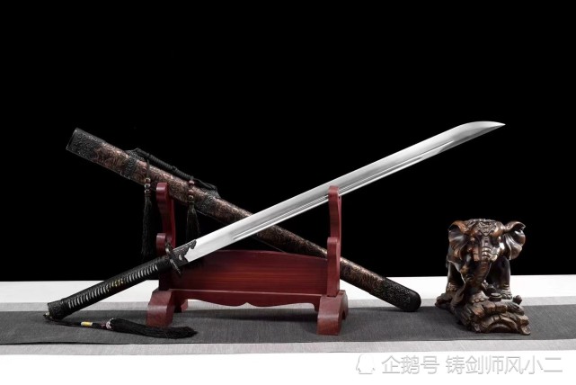 梅花青刀直款 魅影翎刀 梅花 手工