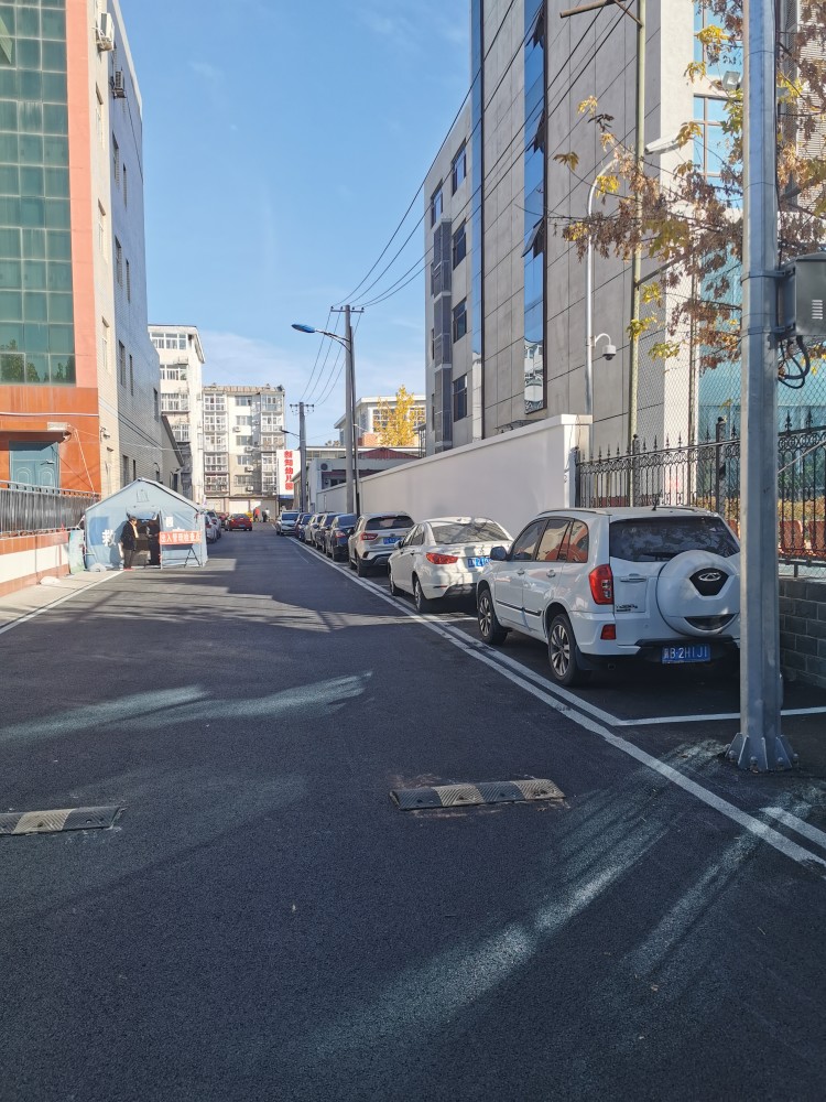 平谷区11条背街小巷完成"美颜"