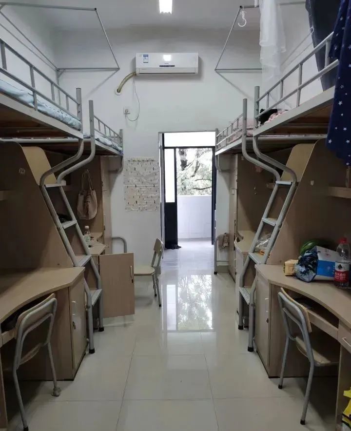 中国超豪华大学宿舍top10
