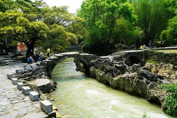 昭平黄姚佐龙桥昭平黄姚兴宁桥平桂马峰五桂桥平桂马峰桥钟山石龙桥用