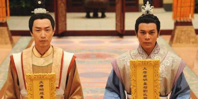 皇室关系最好的兄弟哥哥帮弟弟打下江山被弟弟追封为皇帝