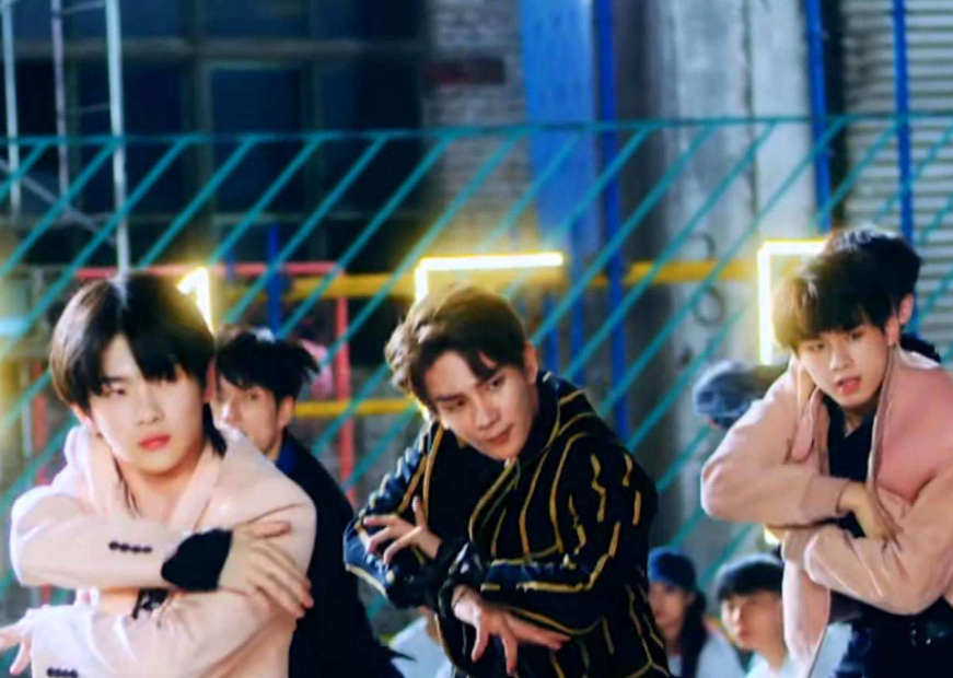 r1se成员微博粉丝排名_新媒体排行R1SE成员微博粉丝排行