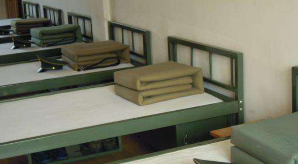 镜头下中美俄三国军队的宿舍差距一眼就能看出来