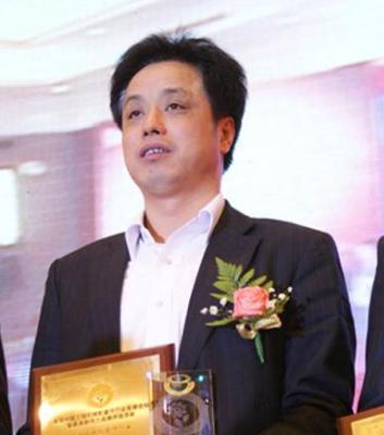 身家仅次于恒力陈建华,妻儿均持加拿大绿卡|恒立液压|汪立平|恒力