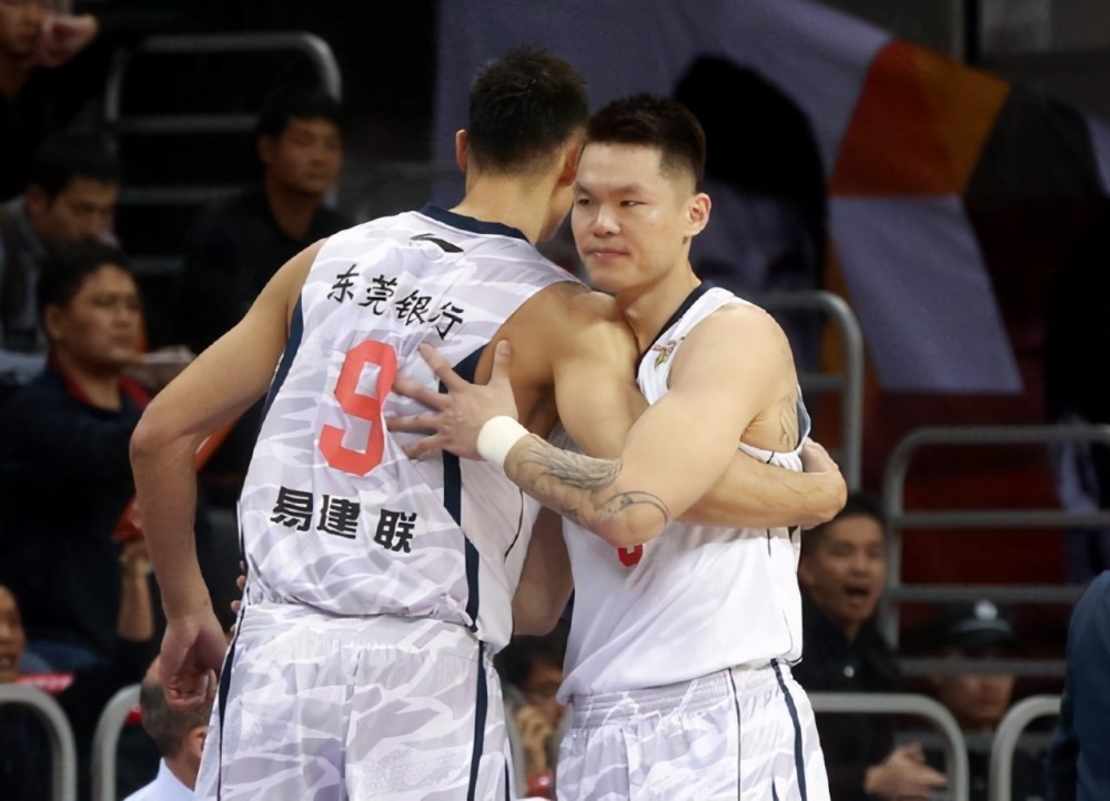 成名之战朱芳雨谈拳击事件直言打错人不以为耻还反以为荣