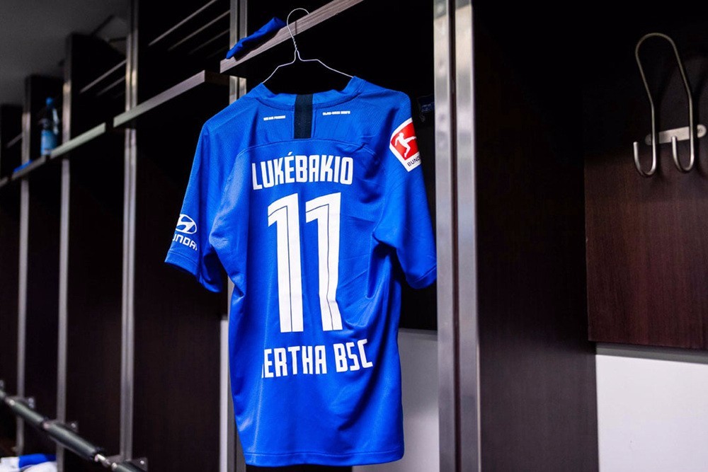 柏林赫塔发布特别版球衣