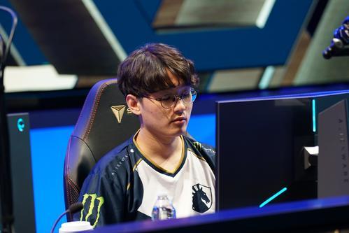 英雄联盟辅助_英雄联盟辅助英雄排名_英雄联盟十大辅助英雄