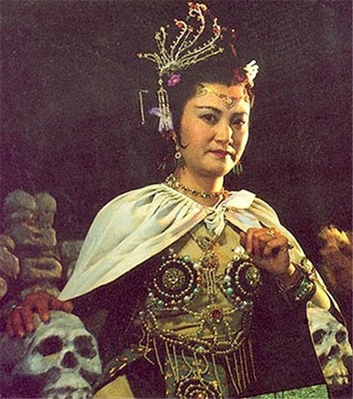 白骨精自称夫人那她是谁的夫人专家一个来头不小的神仙