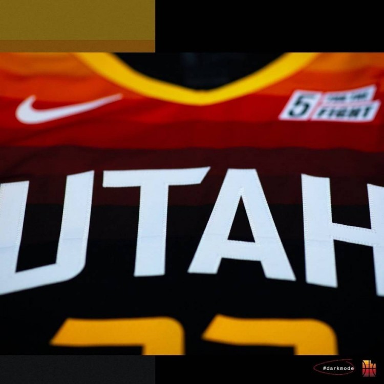 买吗 爵士公布新赛季城市版球衣 渐变黑 腾讯新闻